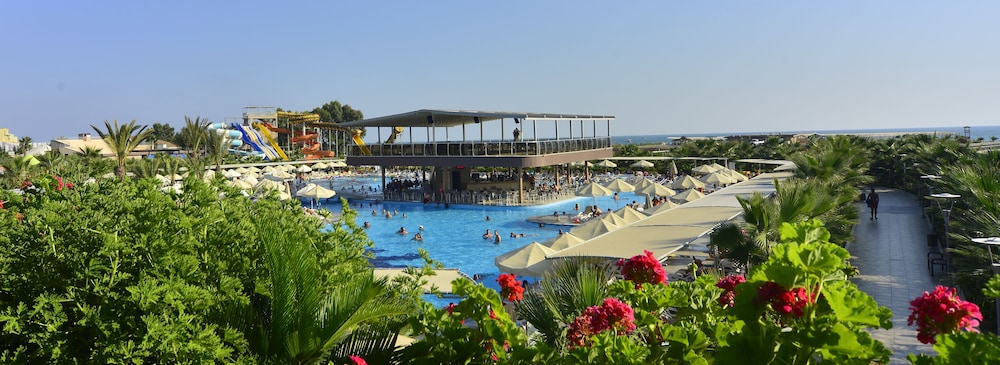 Sunmelia Beach Resort Hotel & Spa 45/50