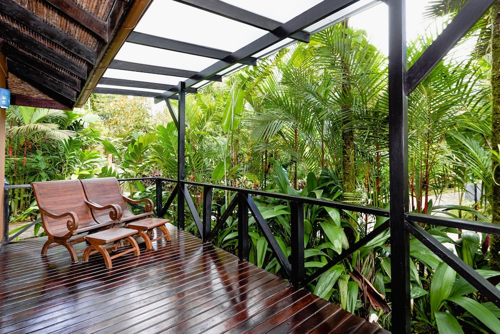 Rio Celeste Hideaway Hotel 53/63