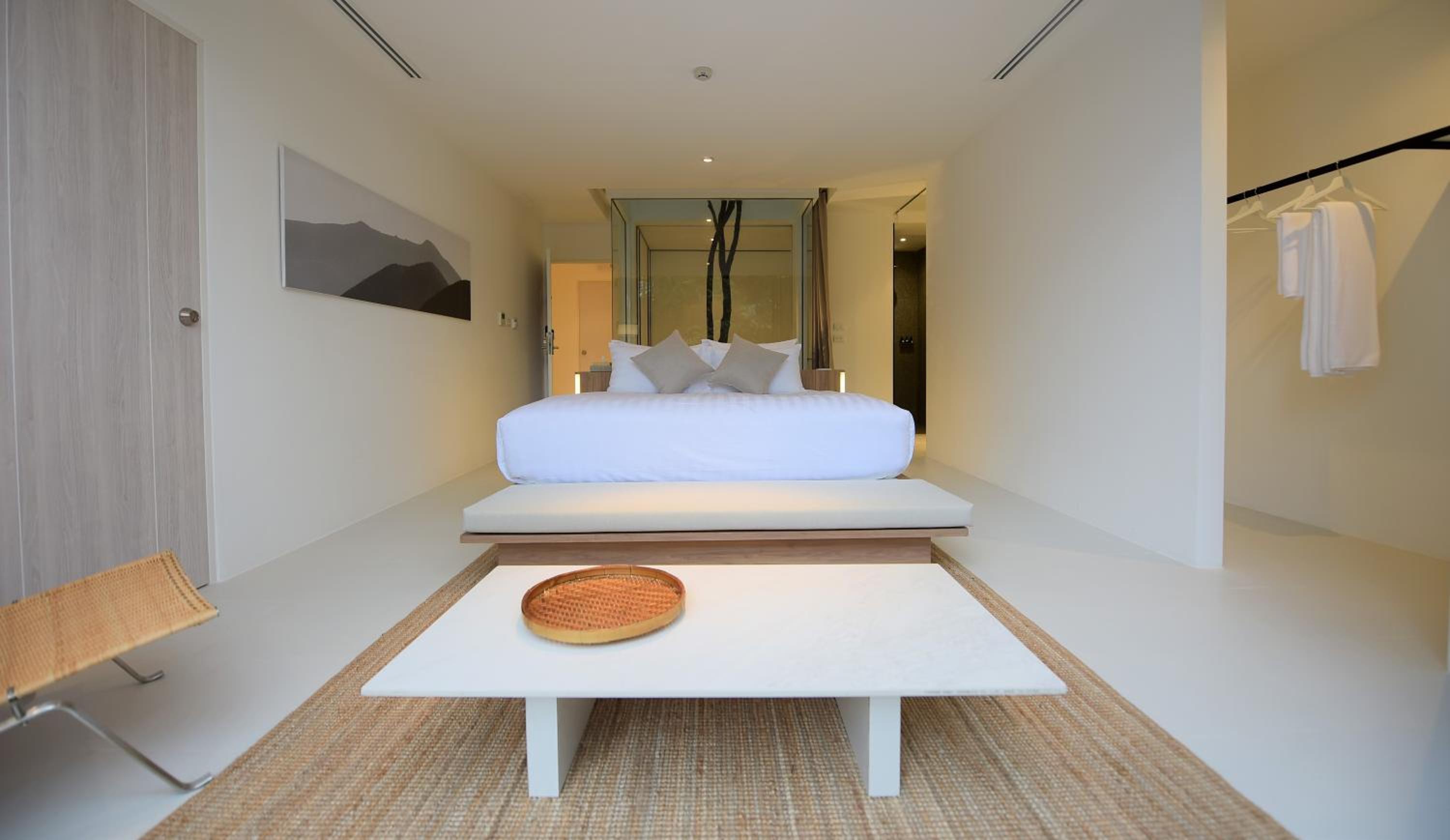 Siam, Deluxe