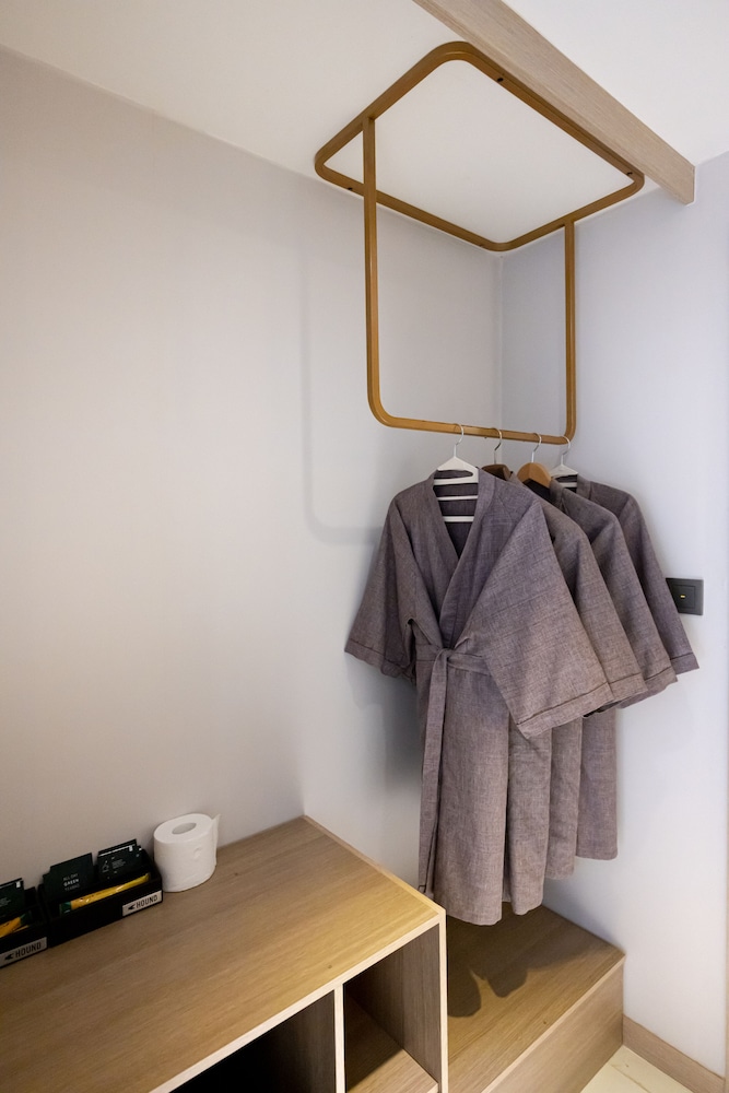Hound Hotel Seomyeon-Bumcheon 36/50