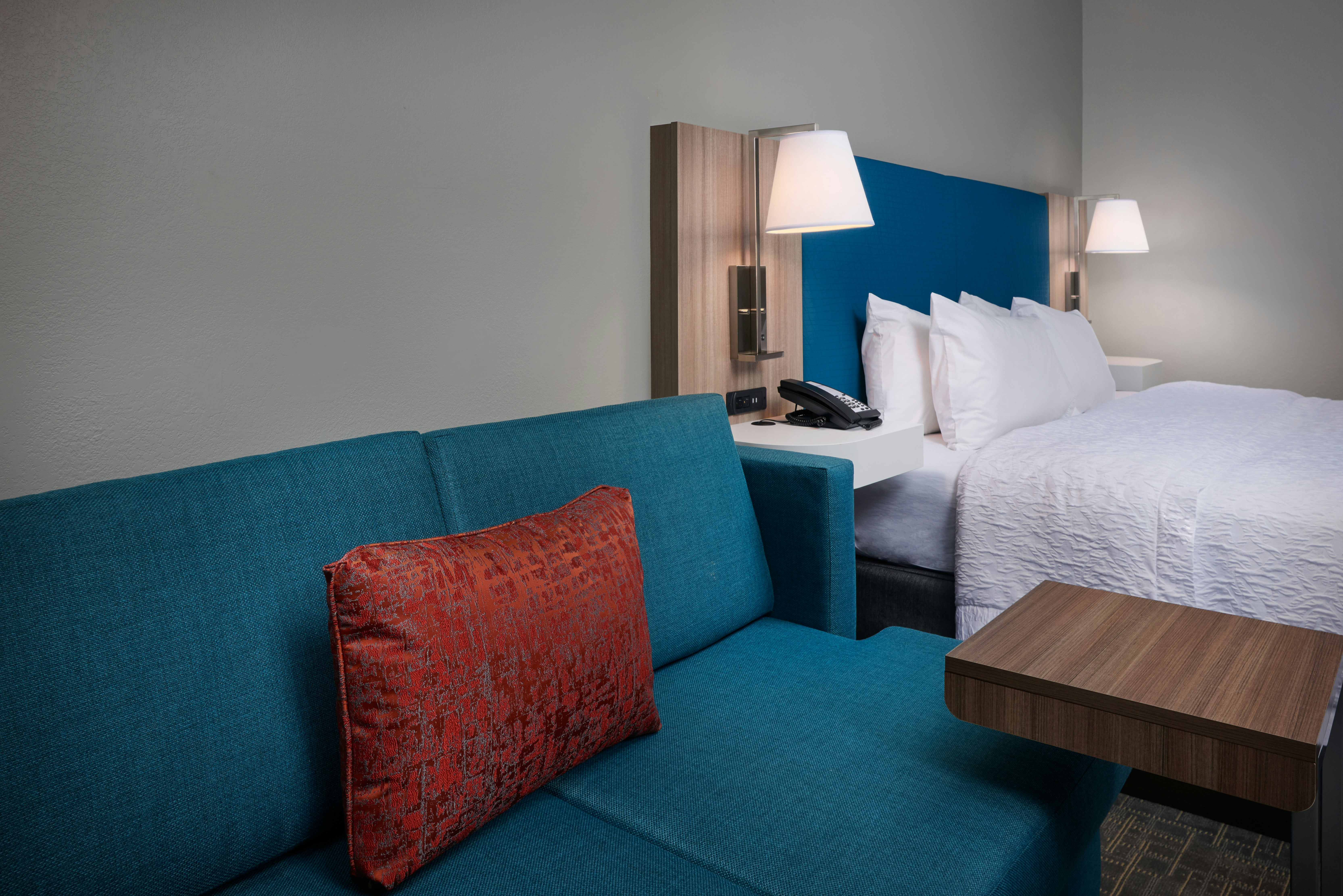 Study, King Bed, Balcony، Hampton Inn Jupiter/Juno Beach 2/3