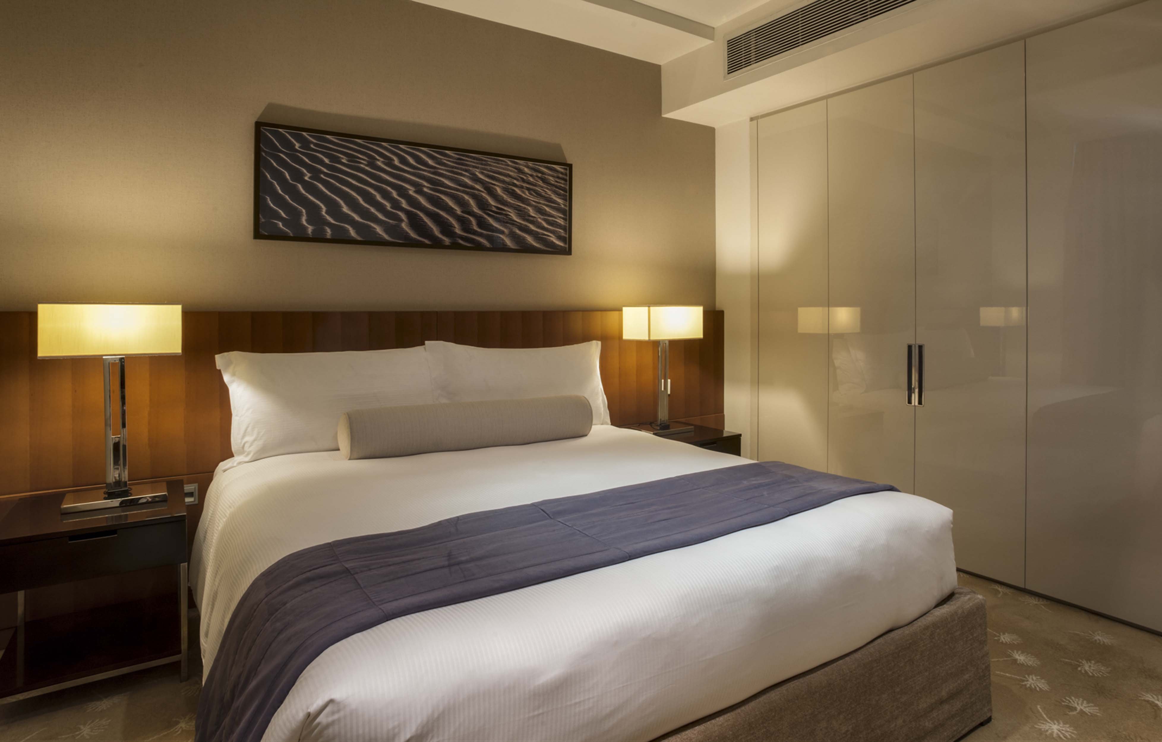 Intercontinental Residence Suites Dubai Festival City 48/88