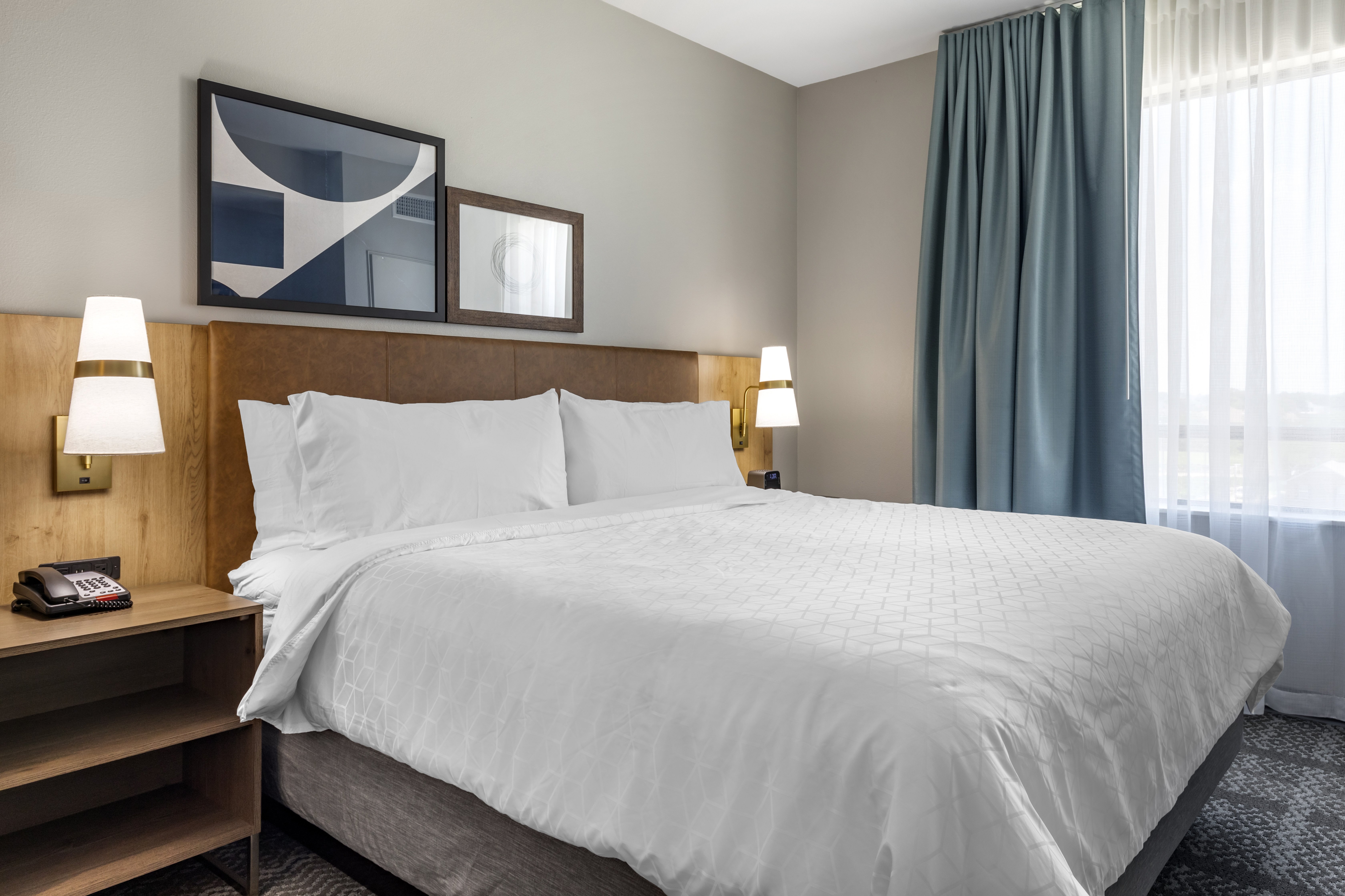 1 Bedroom, Suite, King Bed
