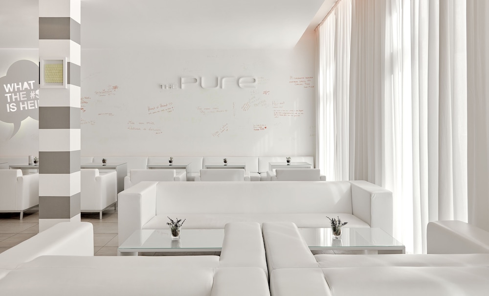 The Pure Hotel 32/51