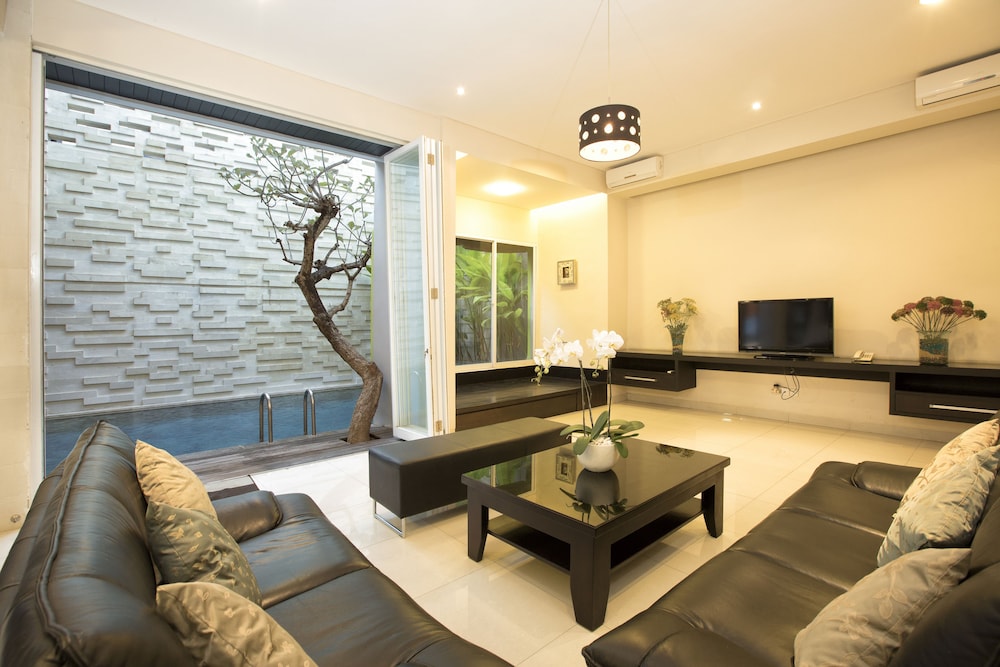 Inkuta Residence And Villa 17/32