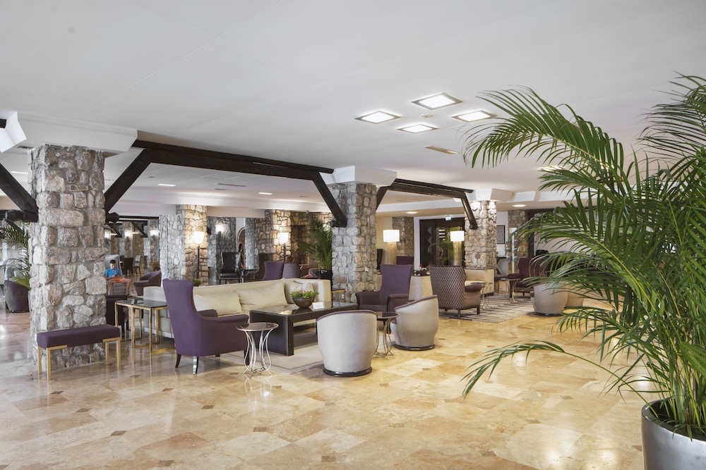 Marti Resort Hotel 57/72