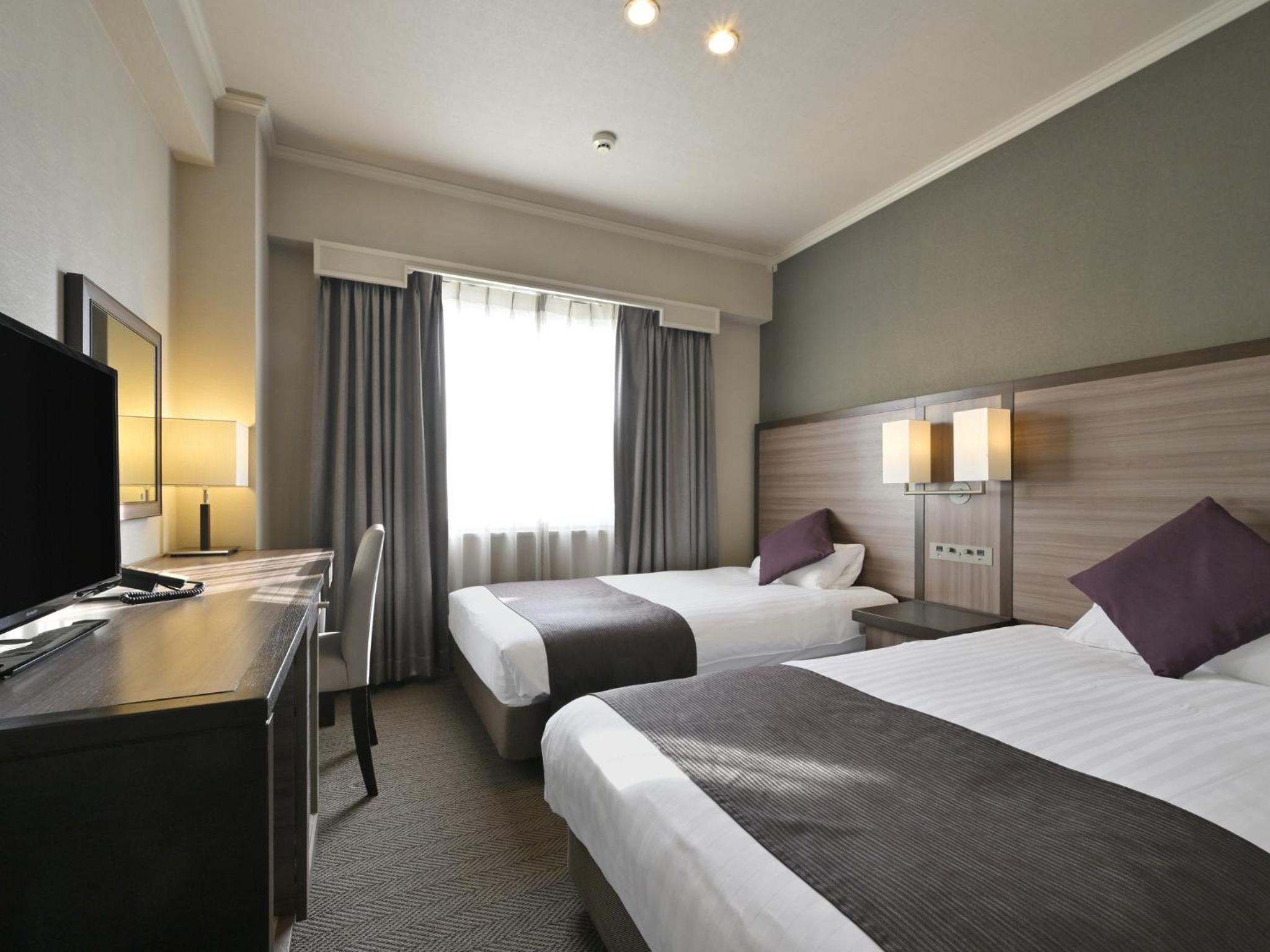 غرفة بسرير مزدوج أو سريرين منفصلين، TAKAMATSU KOKUSAI HOTEL 2/4