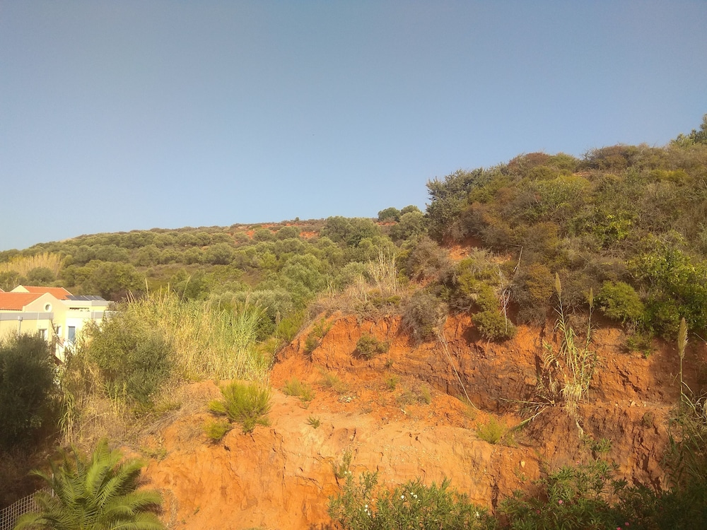 Kyriaki Hotel 62/64