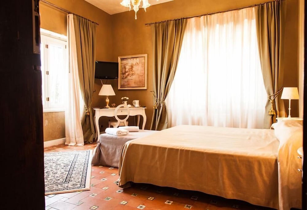 HOTEL VILLA DORATA, ETNA 5/44