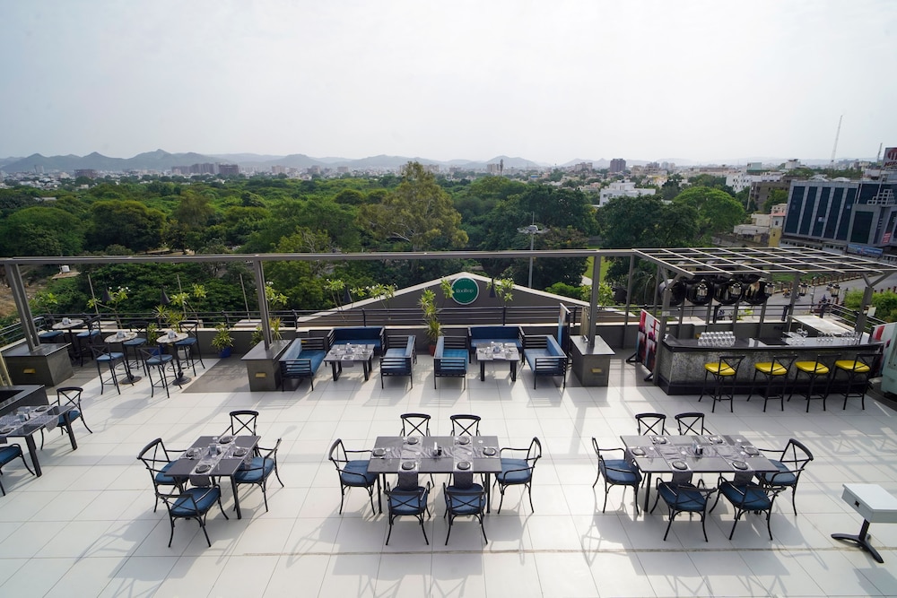 Horizon Hotel 43/49