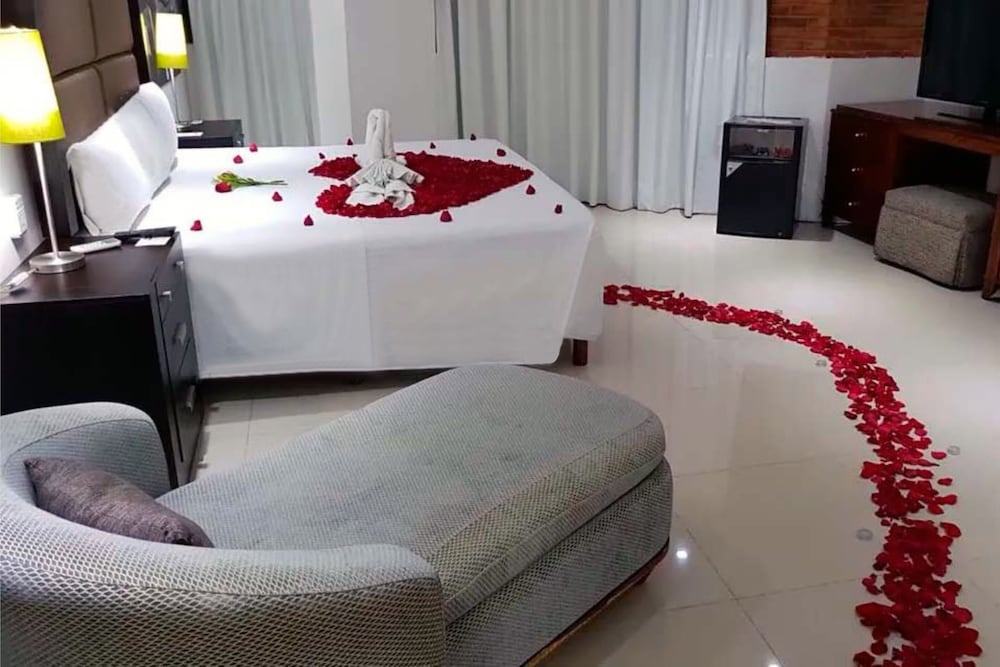 Spazio Boutique Hotel 38/50