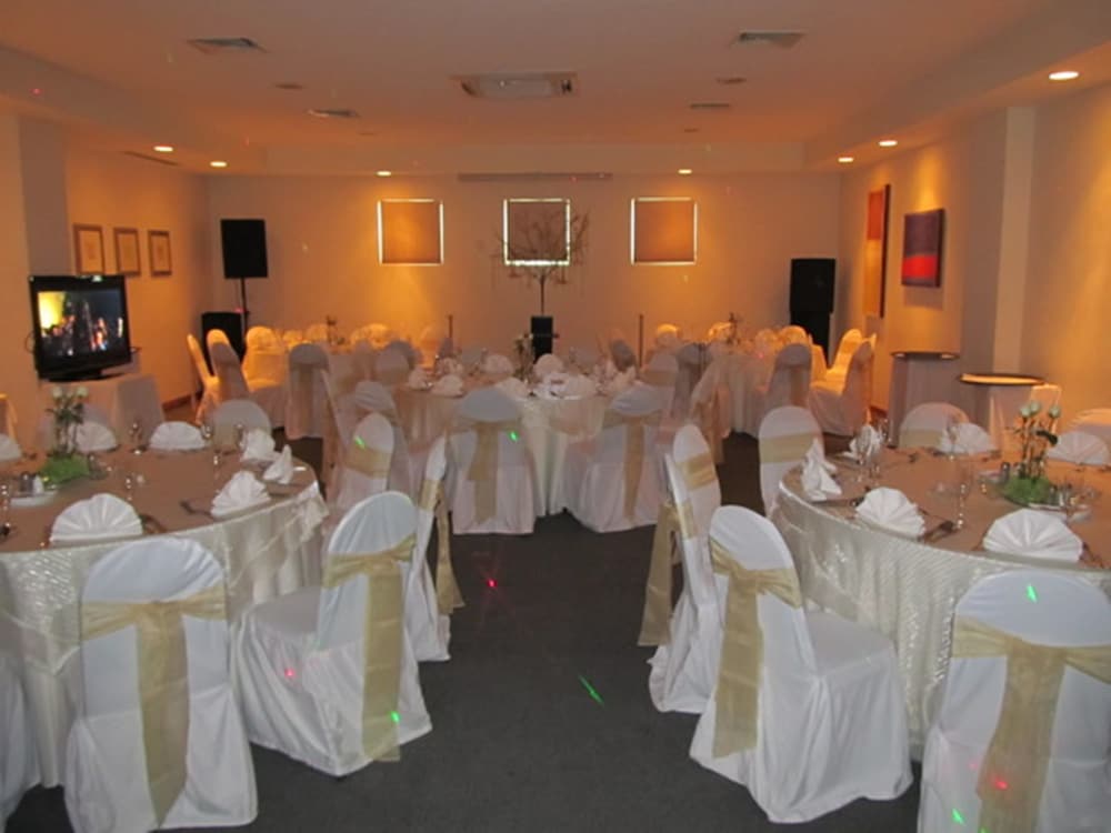 Rivoli Select Hotel 50/60