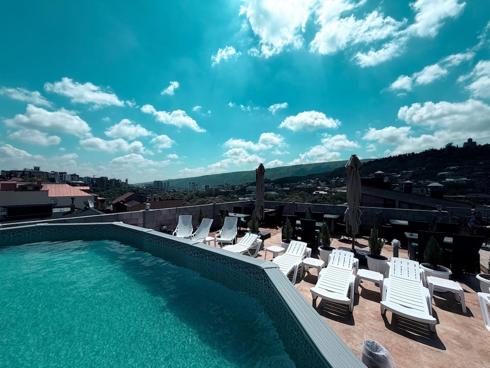 Mit Hotel Tbilisi 52/59