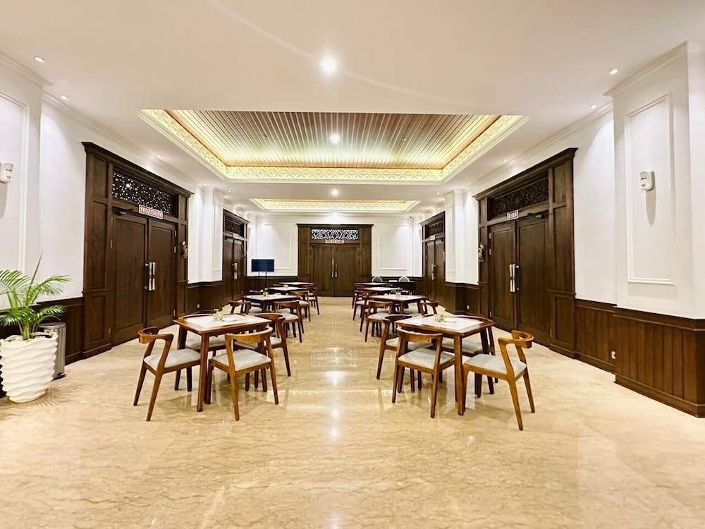The Malioboro Hotel & Conference Center 28/42