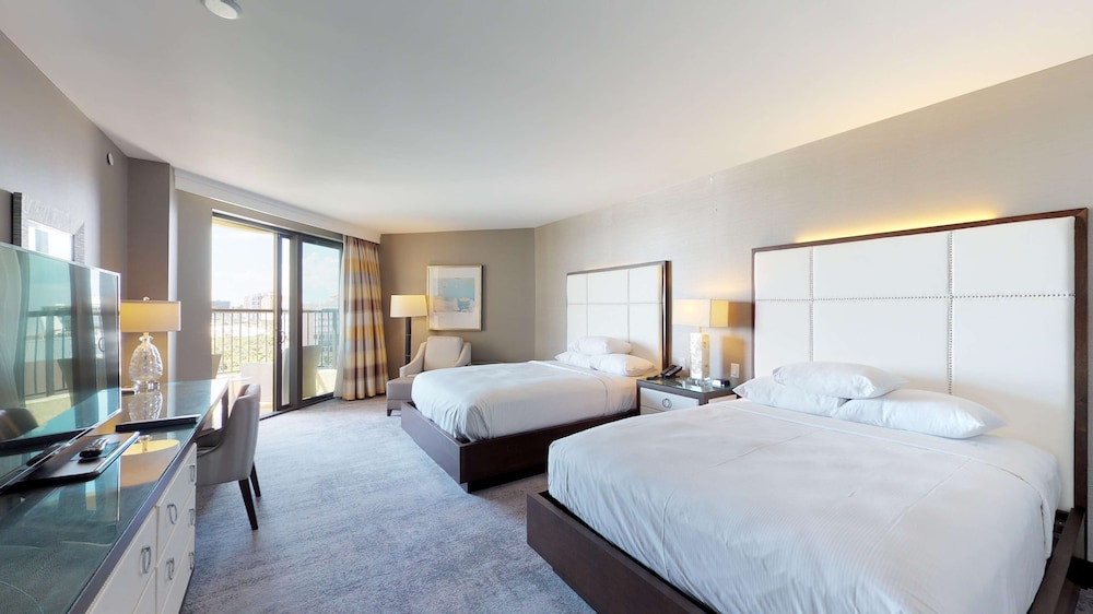 Hilton Marco Island Beach Resort and Spa 14/58