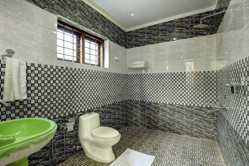 Periyar Nest Resorts 26/32