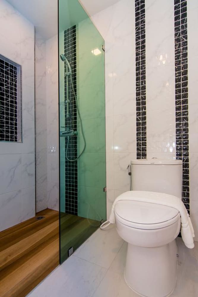 The Peak Chanthaburi Hotel 66/73