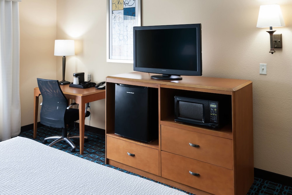 Fairfield Inn Suites Ruston 33/36