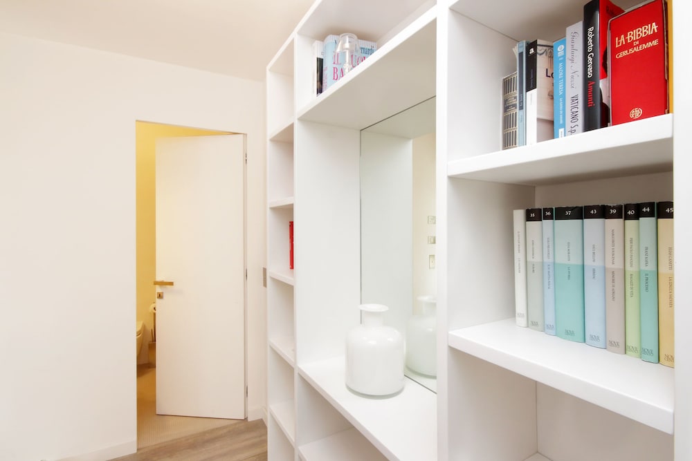 Crispi Luxury Apartments - My Extra Home 29/30