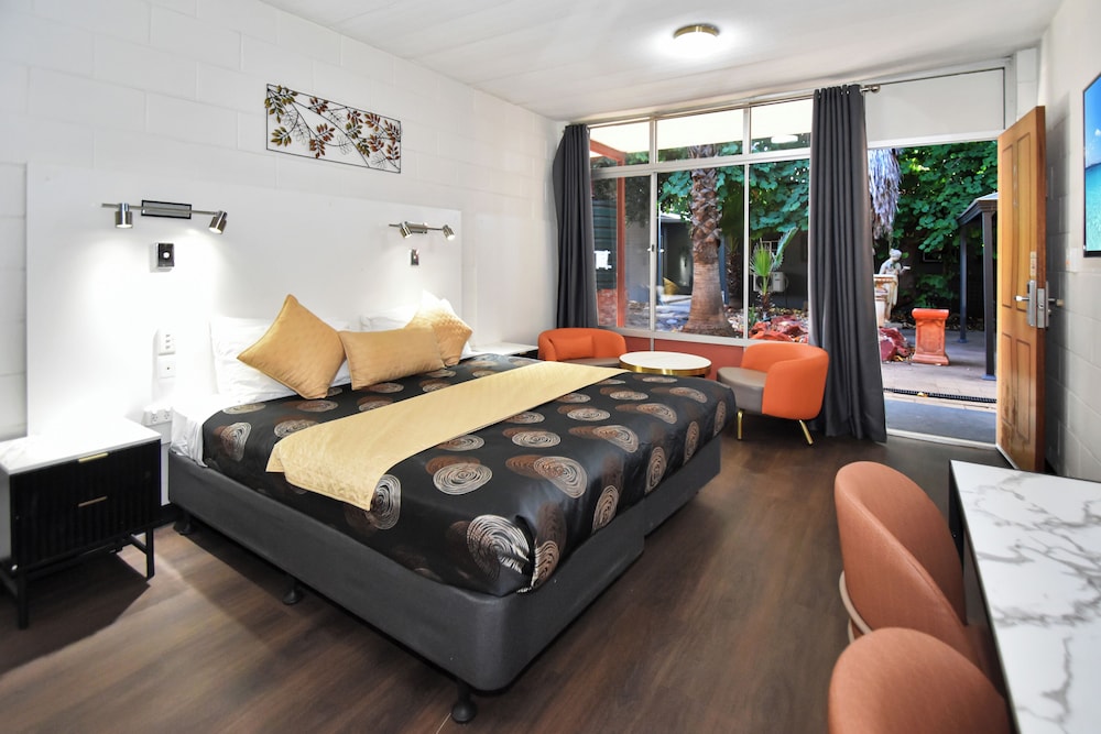 Spa, King Bed