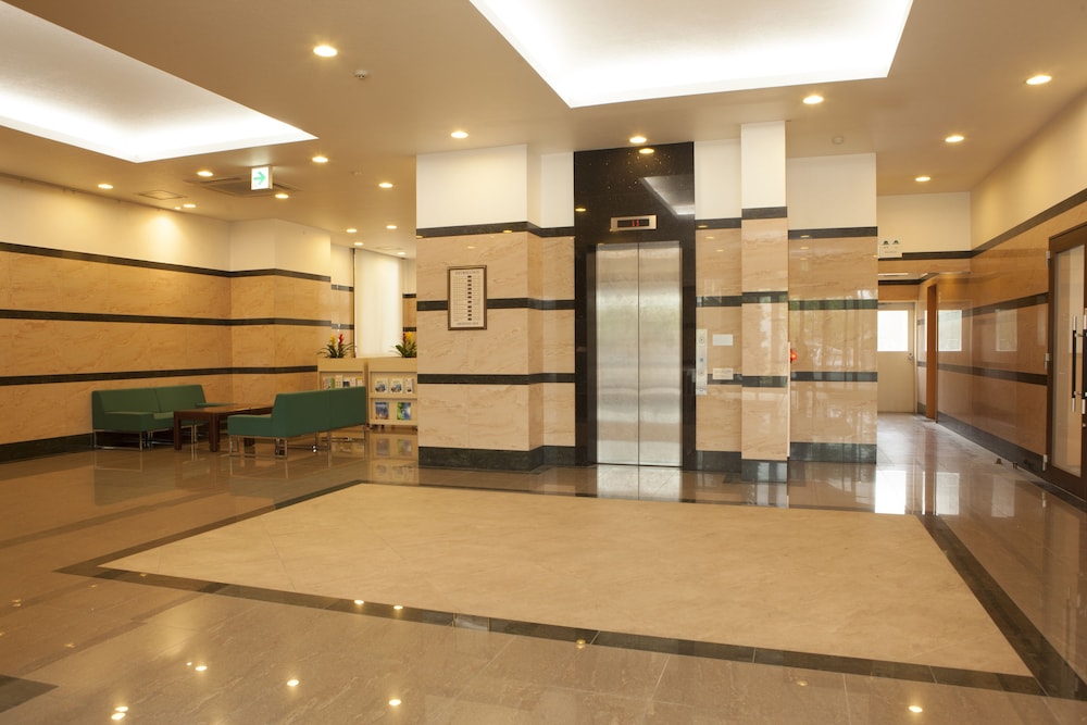 Ariston Inn Kanda Kitakyushu Airport 12/43