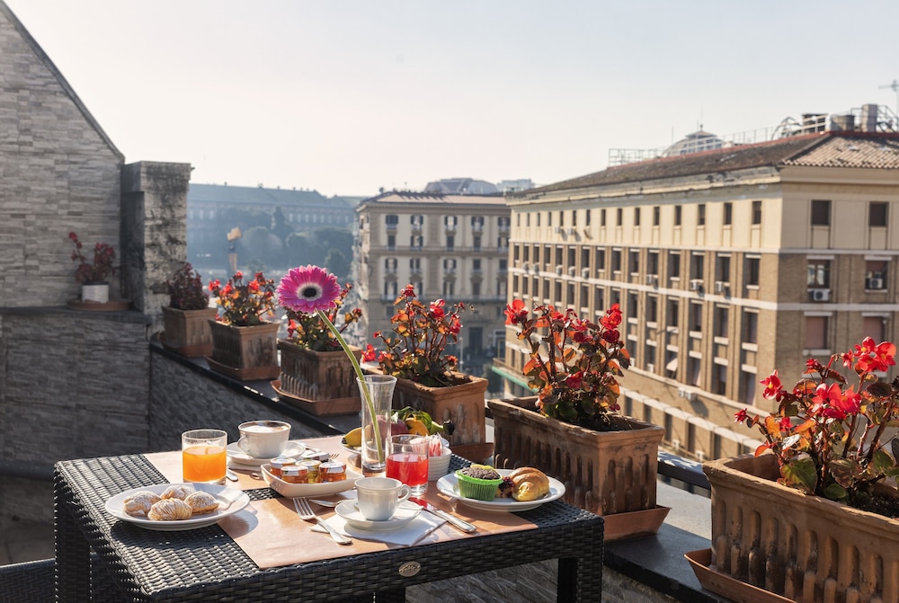 Hotel Palazzo Turchini 66/77