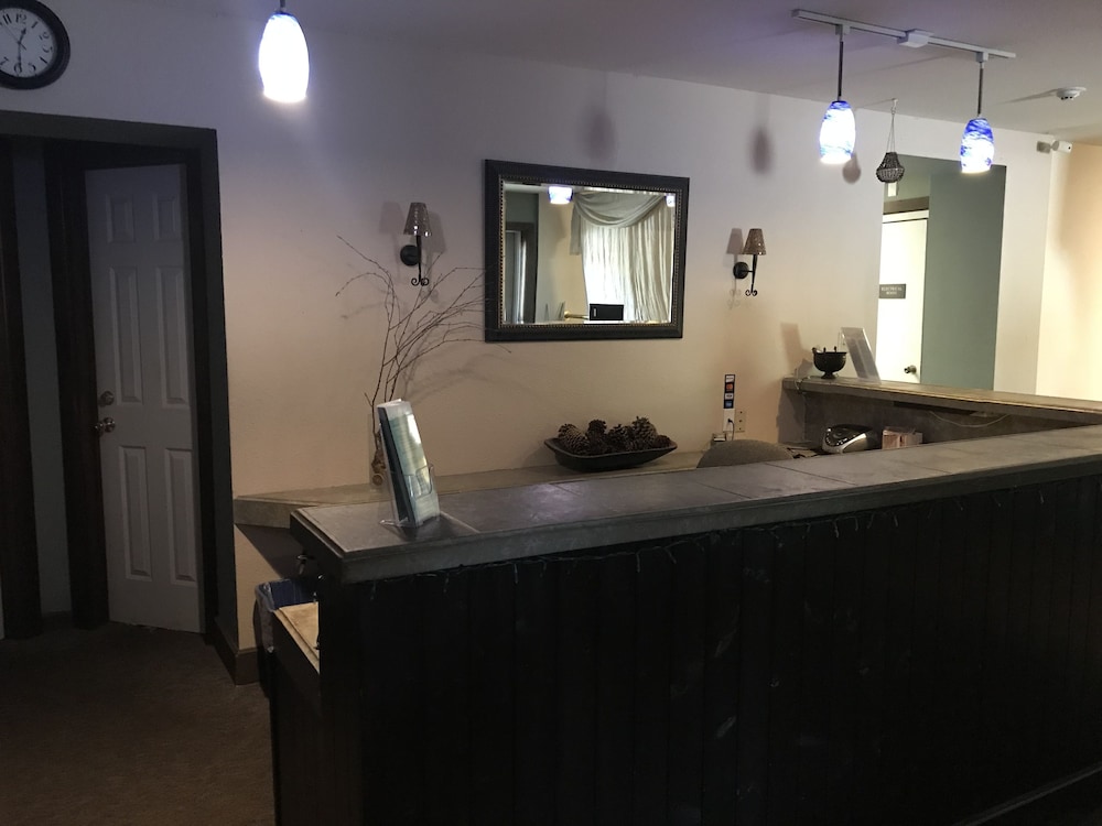 The Lodge at Breckenridge 50/50