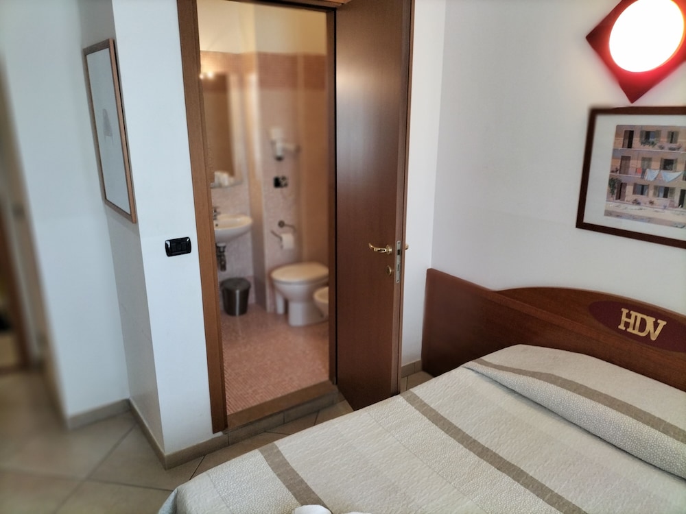 Hotel Della Volta 8/17