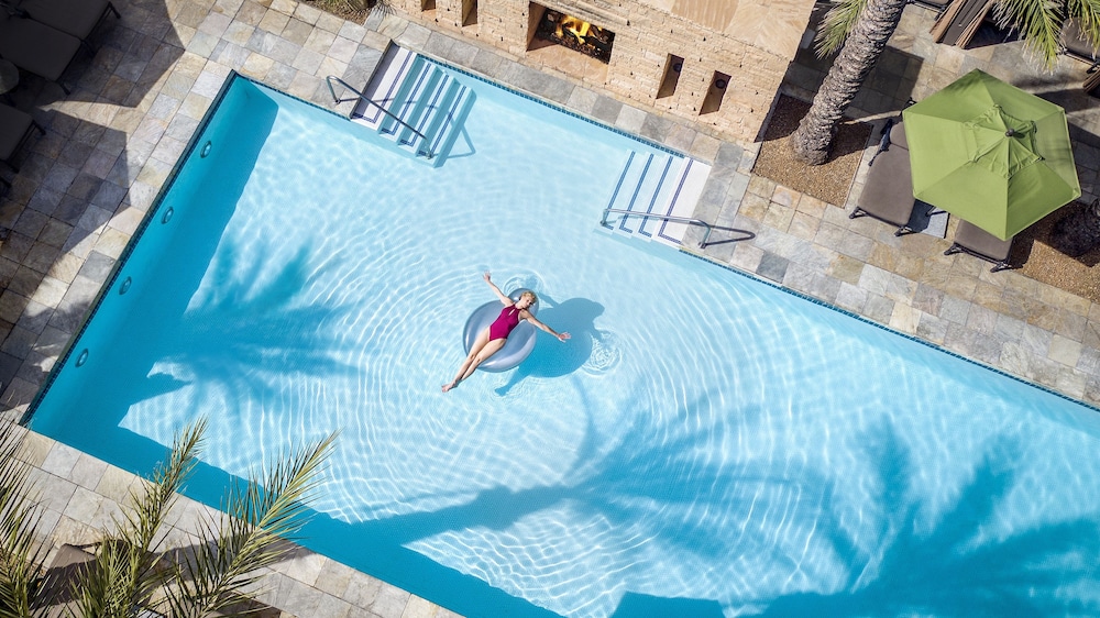 Privado Villas at the Fairmont Scottsdale Princess 24/48
