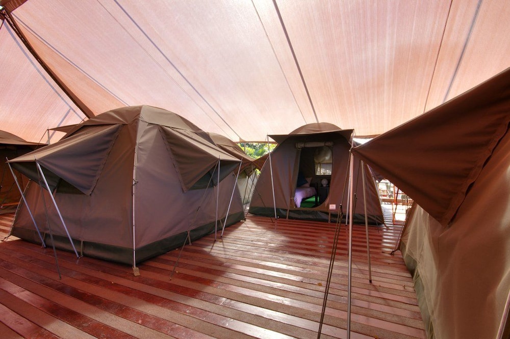 Budget Tents @ Urban Glamping 19/42