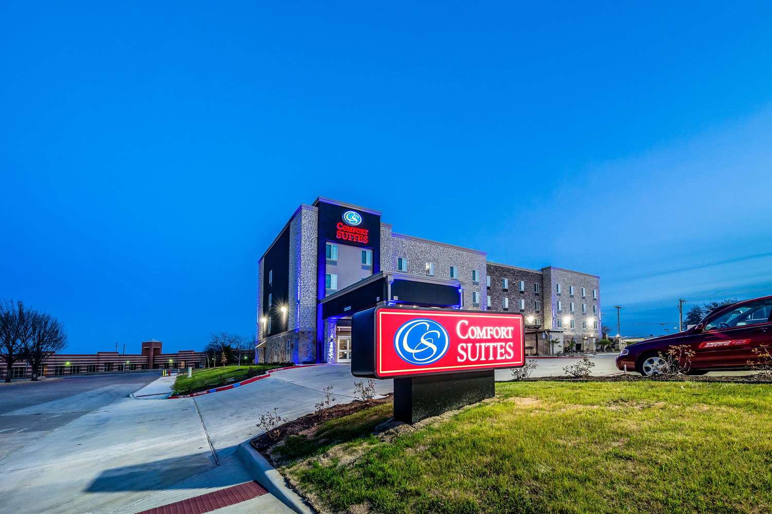 Comfort Suites Grand Prairie Arlington North 21/26
