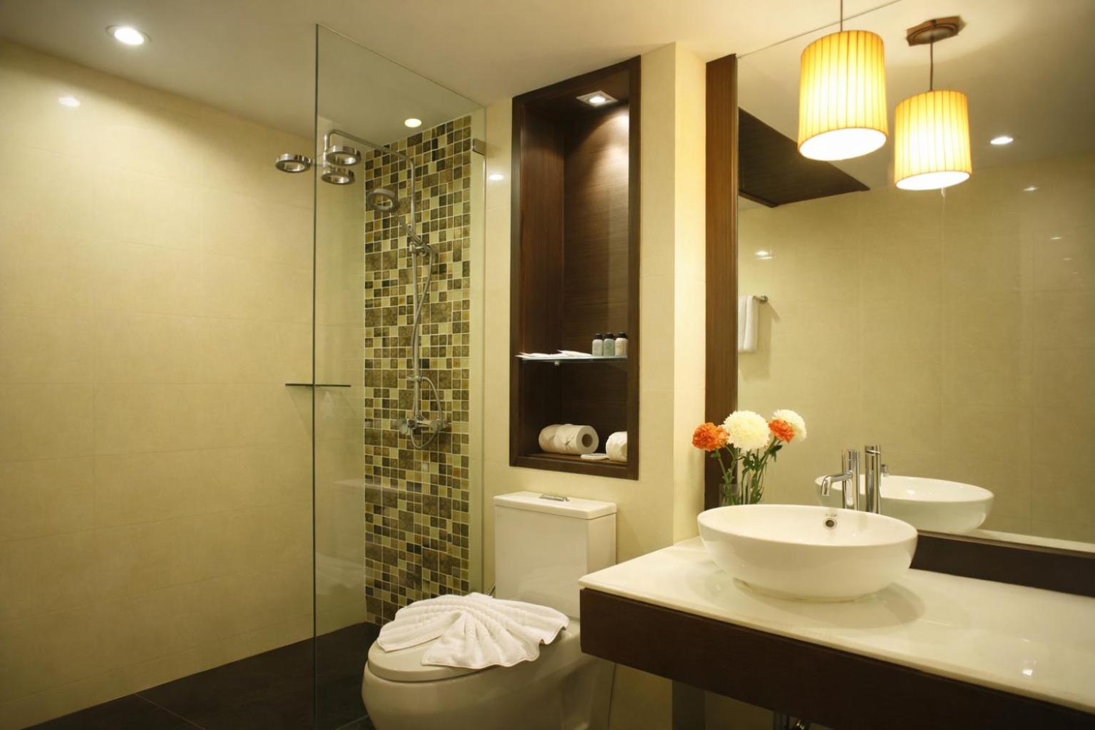 Standard, Double Bed, No Window، Suvarnabhumi Suite 4/5