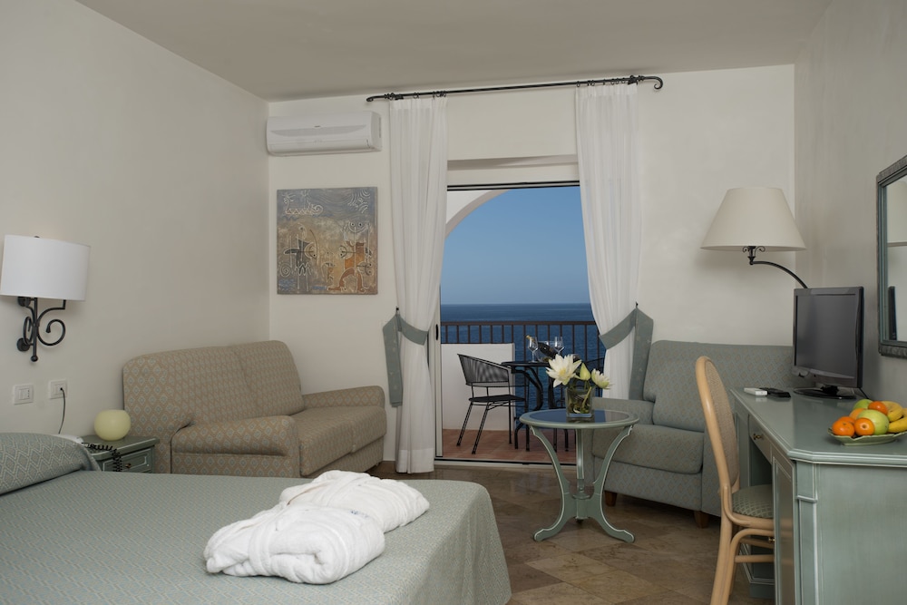 El Faro Hotel 55/73