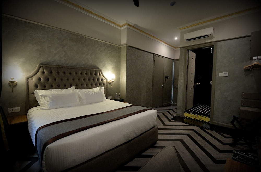 1969 Business Suites @ Ipoh Garden 20/50