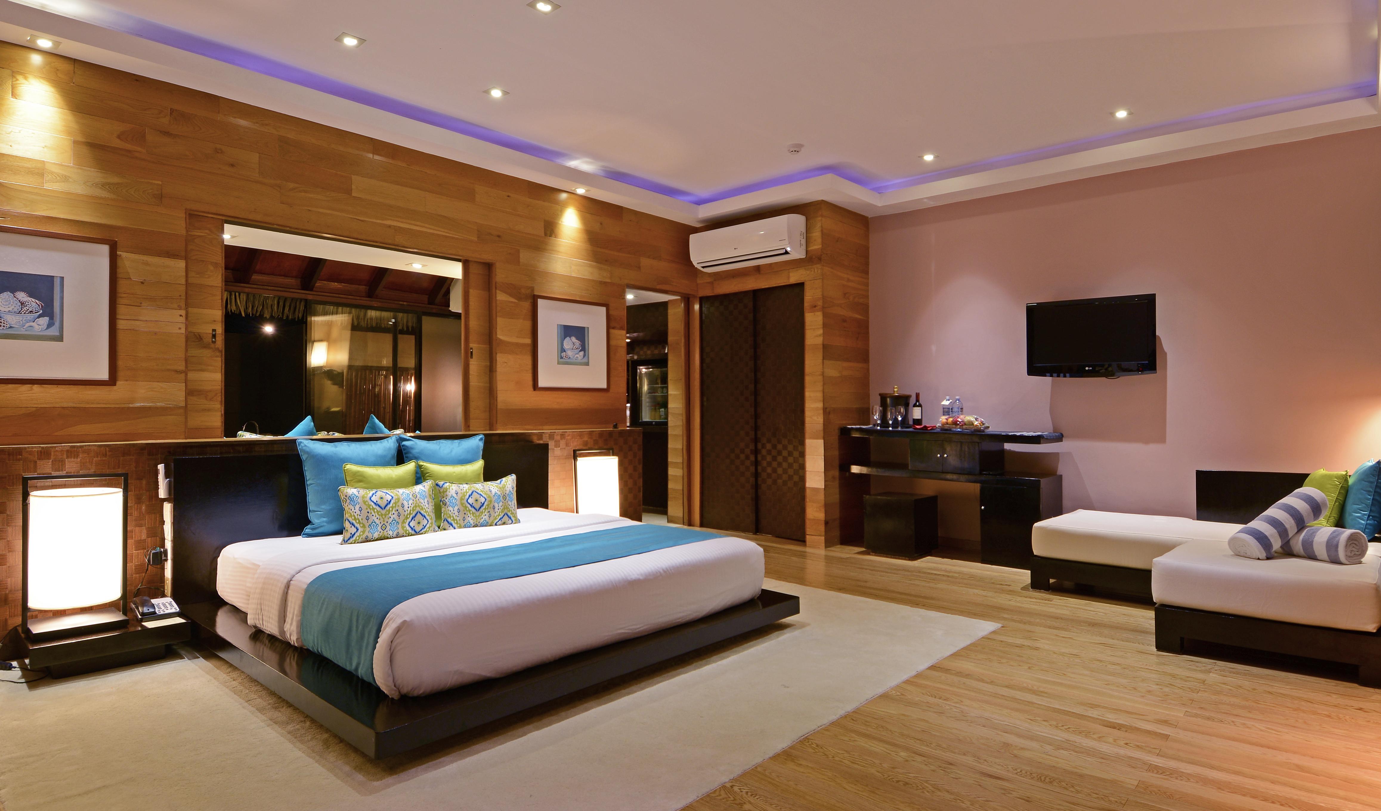 Sunrise, Water Villa, Private Pool, Hot Tub
