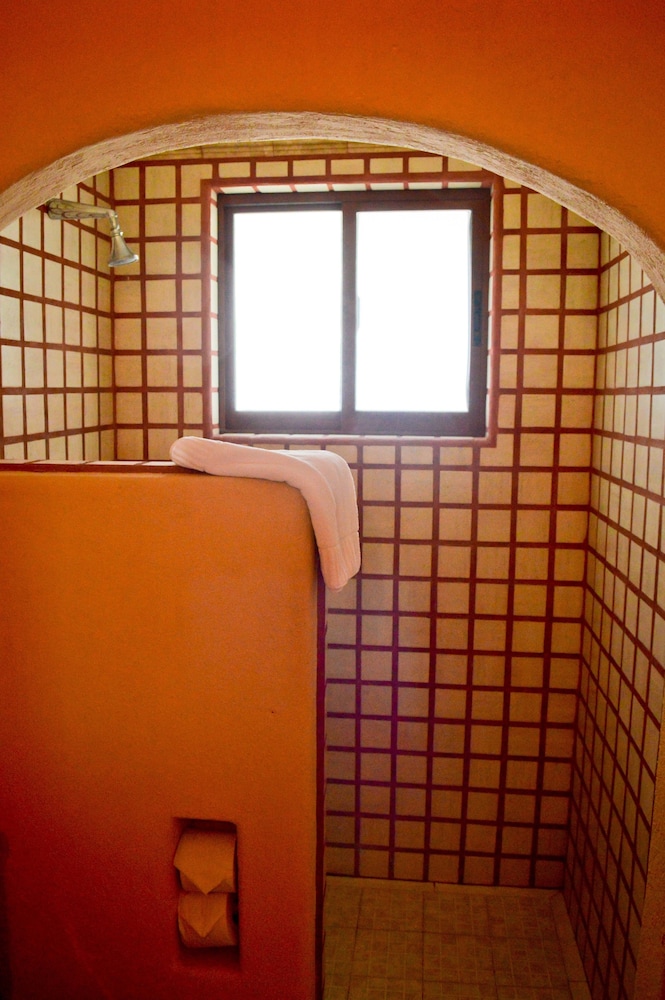Catalina Beach Resort 12/50