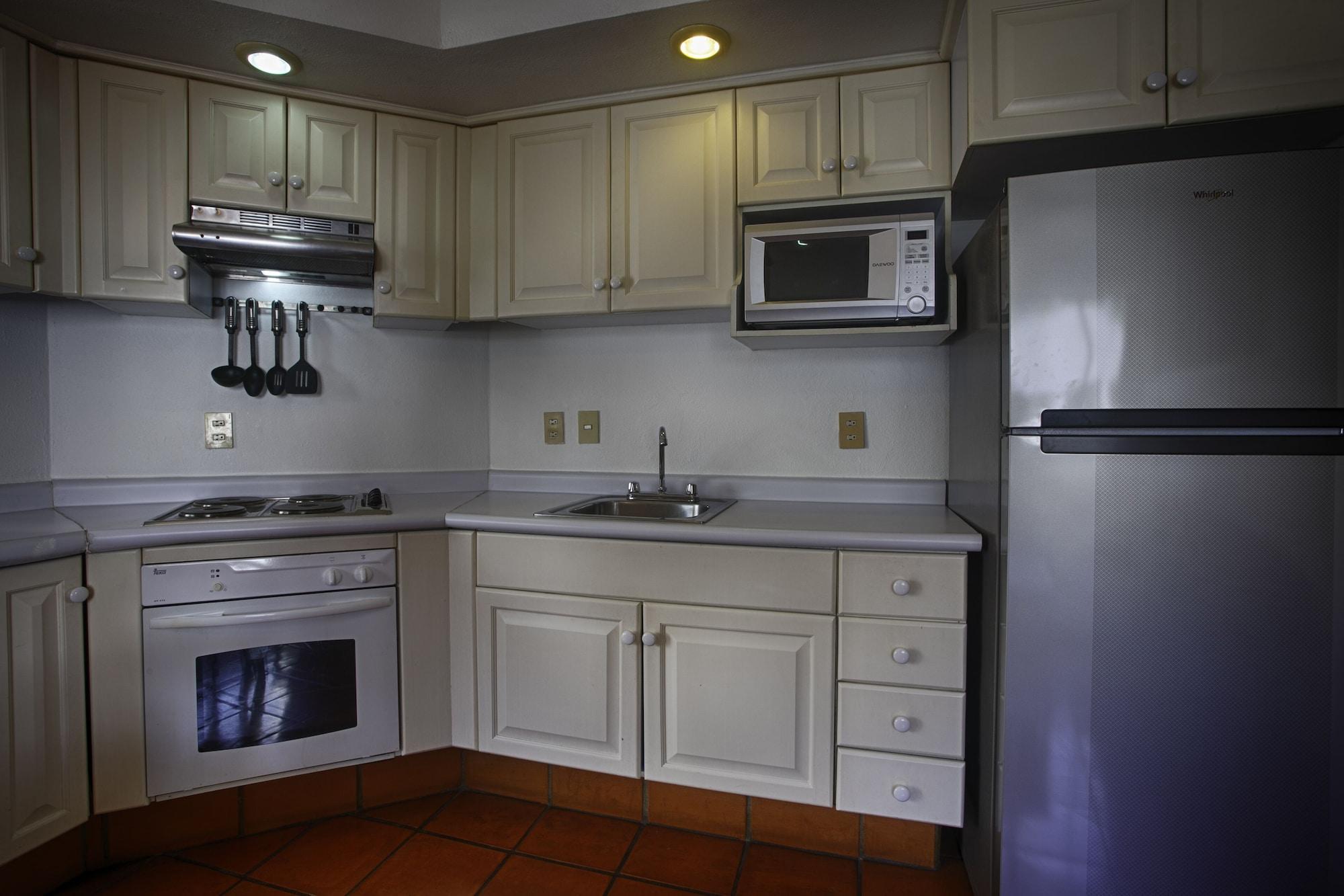 2 Bedrooms, Apartment, City View, One Beach Street Puerto Vallarta 5/5