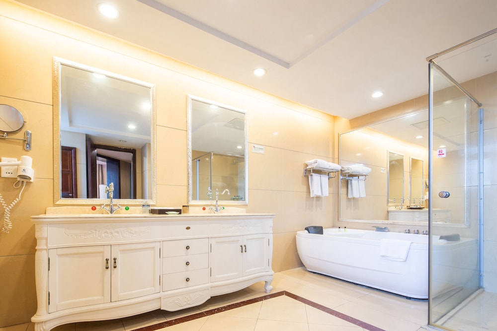 Country Garden Chizhou Phoenix Hotel 60/60