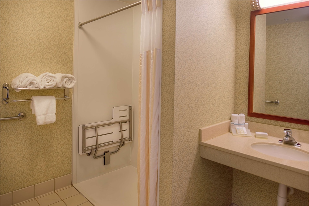 Hilton Garden Inn St Louis O Fallon Mo 10/49