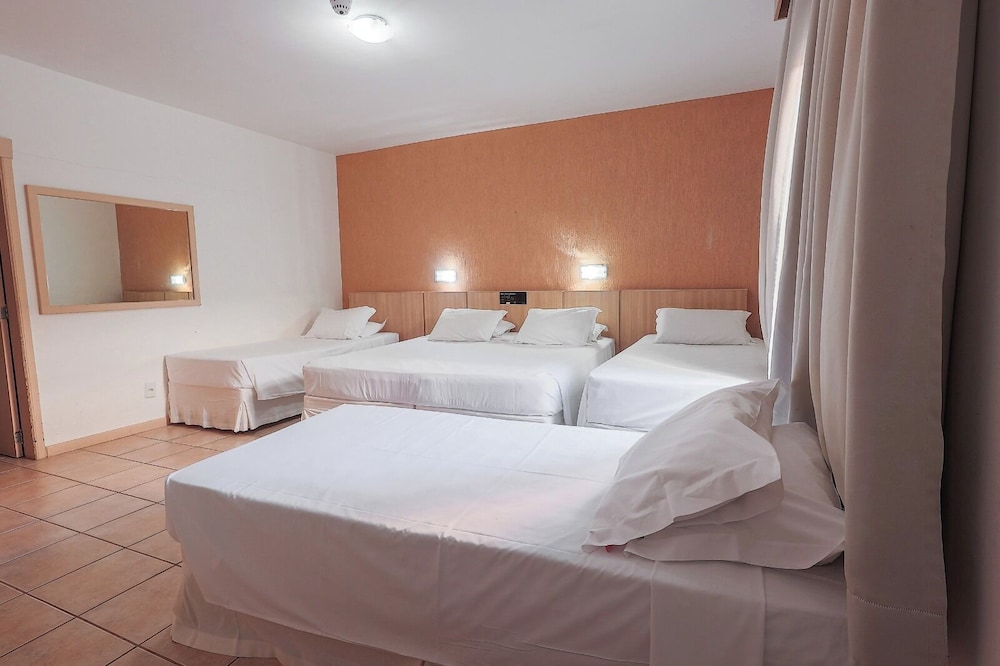 Hotel dos Acores 13/64