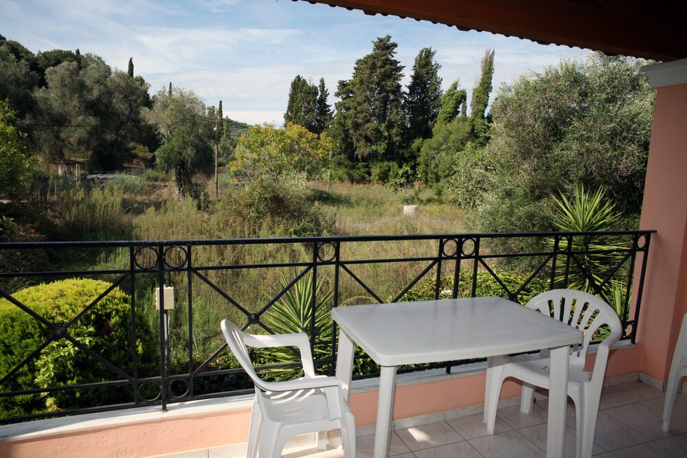Oula Maisonettes 36/61