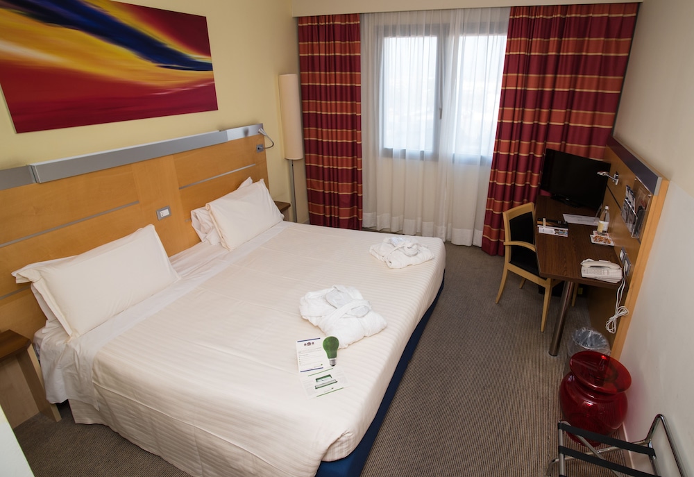 Best Western Palace Inn 10/39