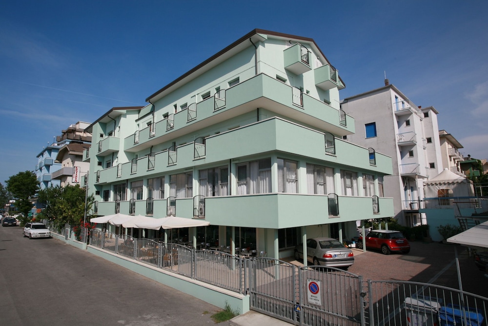 Hotel Letizia 3/50