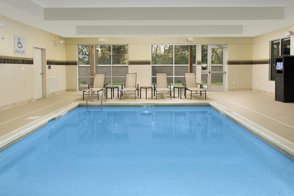 Courtyard By Marriott Nashville Se Murfreesboro 3/47