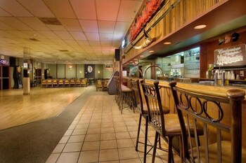 Northwest Inn 35/38