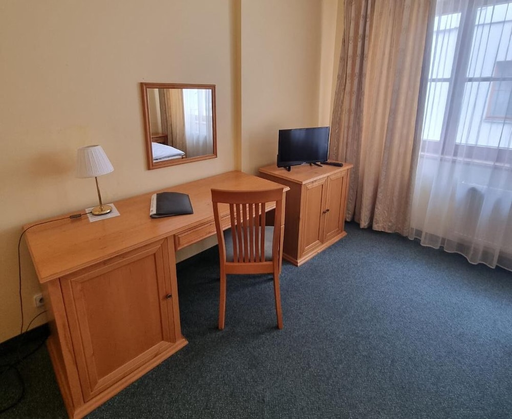 Claris Hotel 49/62