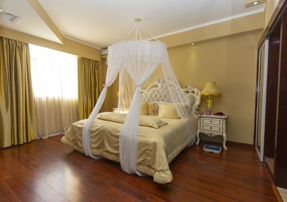 Best Western Plus Paramount Hotel 16/44