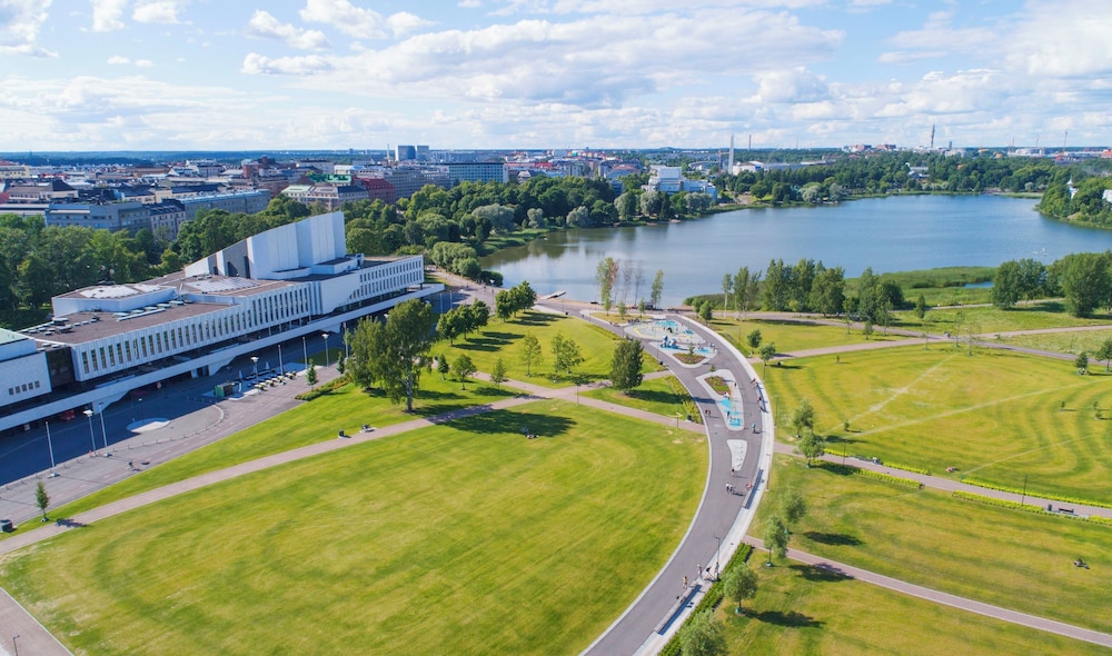 Holiday Inn Helsinki Expo Ex Holiday Inn Helsinki Exhibition Convention Centre 45/72