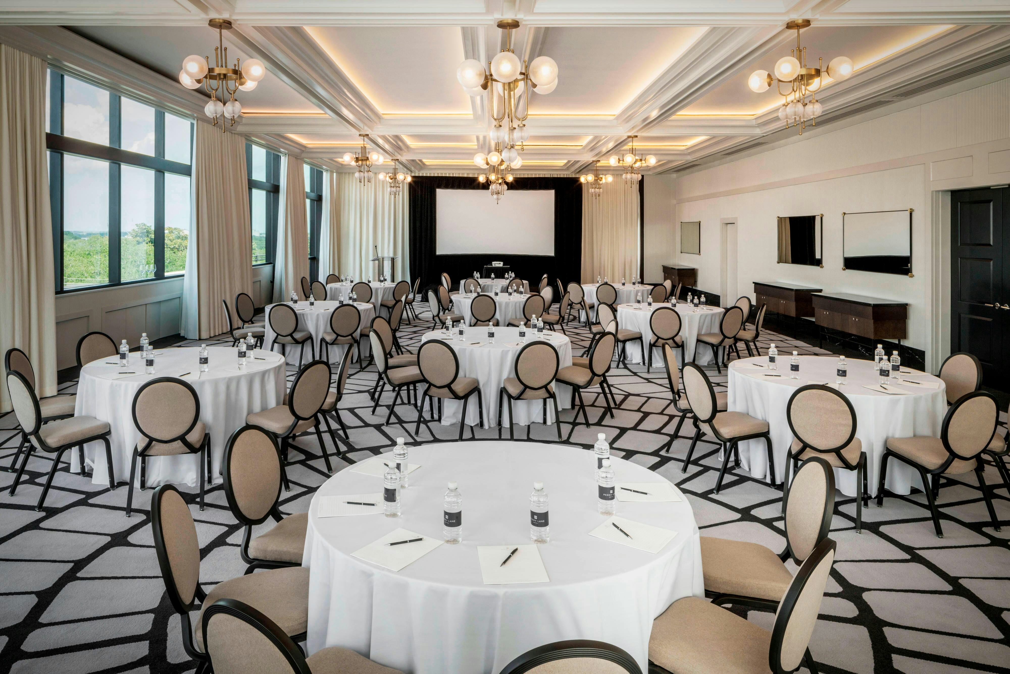 PERRY LANE HOTEL, A LUXURY COLLECTION HOTEL, SAVANNAH 54/60