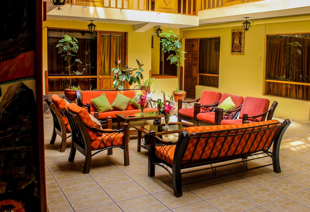 San Blas Plaza Inn 38/62